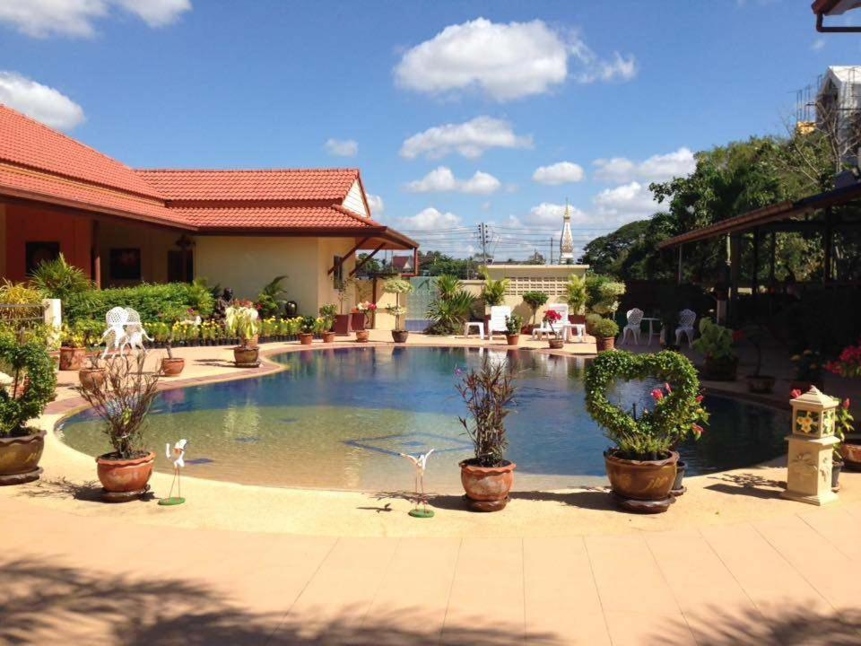 Baan Sabaijai Resort That Phanom 외부 사진